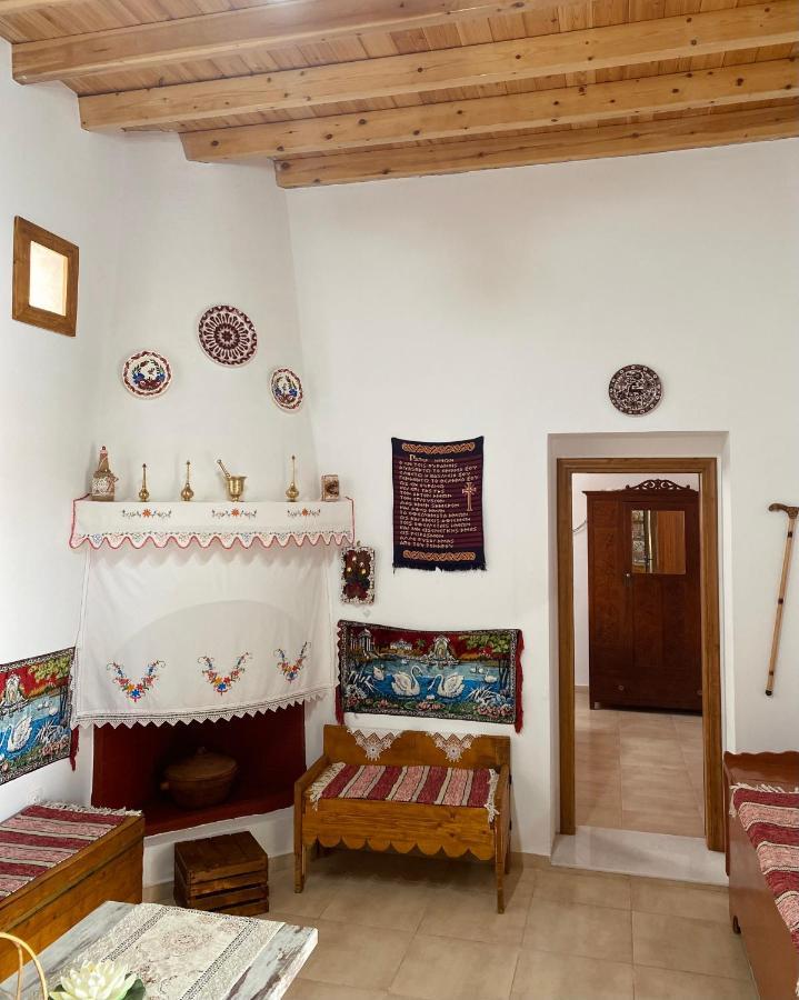 Archangelos Family House Exterior foto